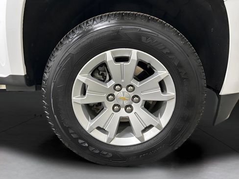 Used 2021 Chevrolet Colorado LT w/ Fleet Safety Package image 11