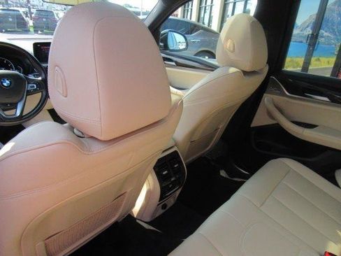 Used 2019 BMW X3 xDrive30i w/ Driving Assistance Package AWD/4WD image 19
