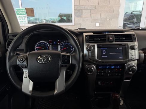 Used 2017 Toyota 4Runner Limited AWD/4WD image 6