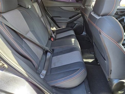 Used 2018 Subaru Crosstrek 2.0i Premium image 14