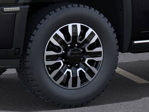 New 2025 GMC Sierra 2500 Denali Ultimate image 9