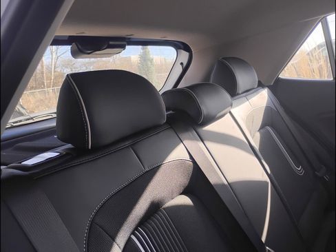 New 2026 Hyundai Venue SEL FWD image 14