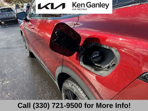 Certified 2025 Kia Sportage X-Line image 51