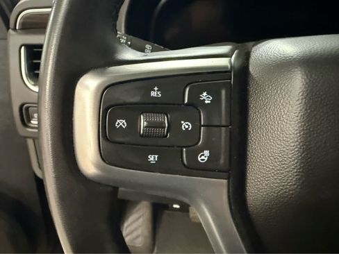 Used 2024 Chevrolet Suburban LT w/ LT Signature Plus Package AWD/4WD image 18