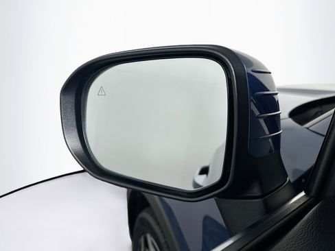 Used 2025 Kia Telluride S FWD image 16