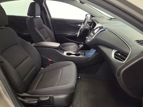 Used 2022 Chevrolet Malibu RS FWD image 16