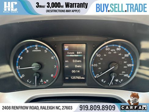 Used 2018 Toyota RAV4 LE w/ All Weather Liner Package AWD/4WD image 29