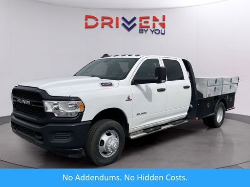 Used 2022 RAM 3500 Tradesman image 1