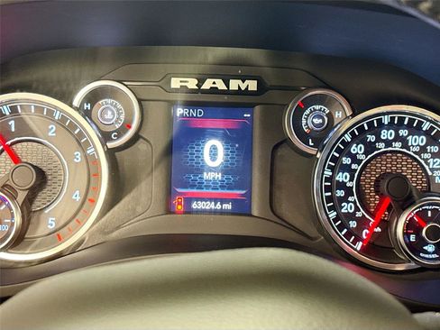 Used 2024 RAM 3500 Big Horn image 12