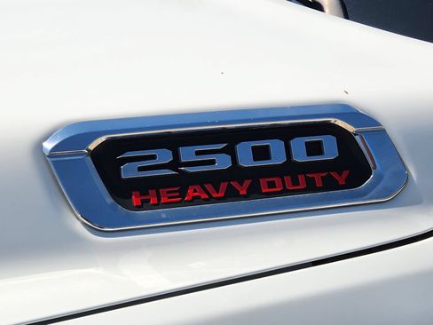 Used 2024 RAM 2500 Laramie w/ Safety Group AWD/4WD image 15