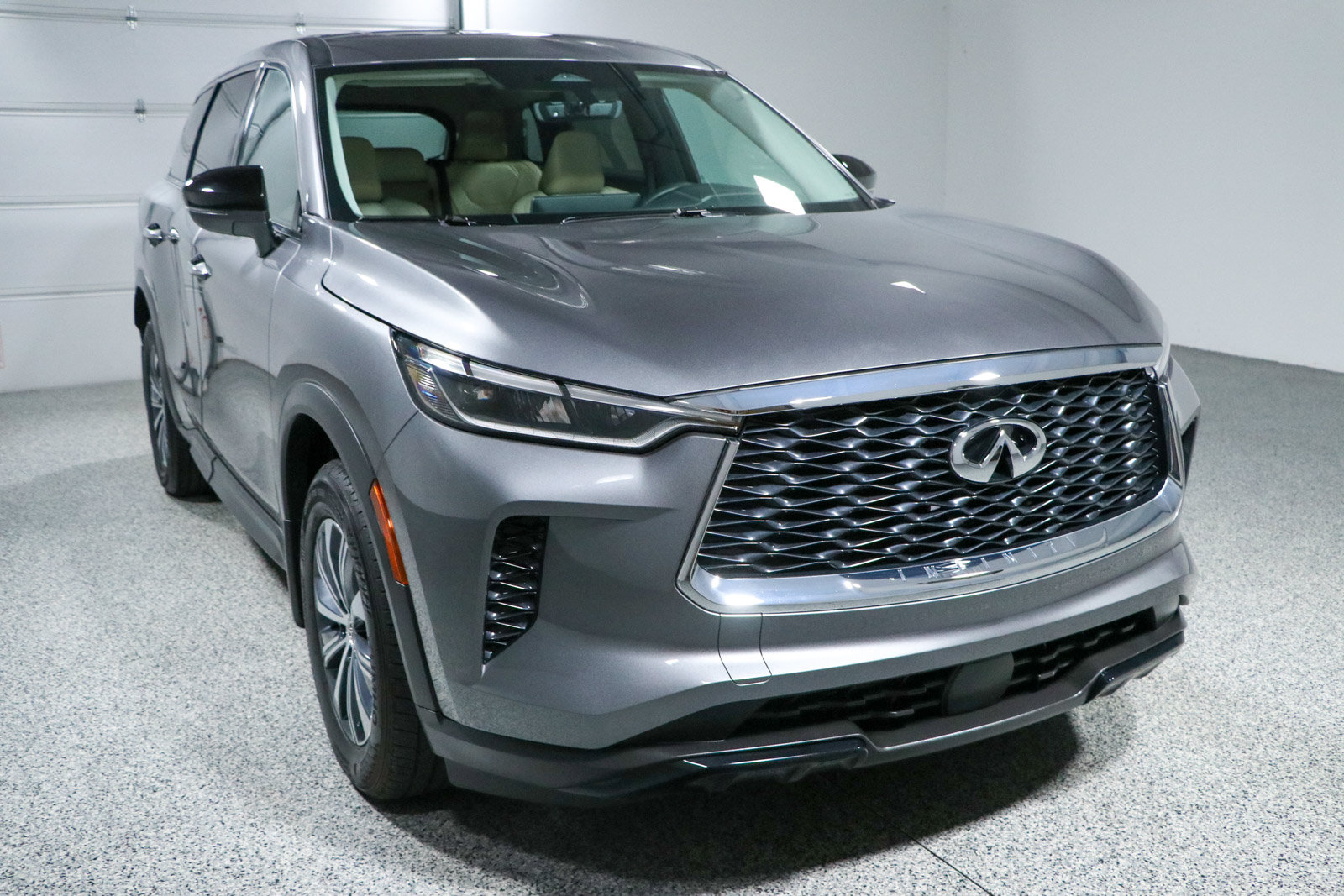 Used 2025 INFINITI QX60 Pure FWD image 5
