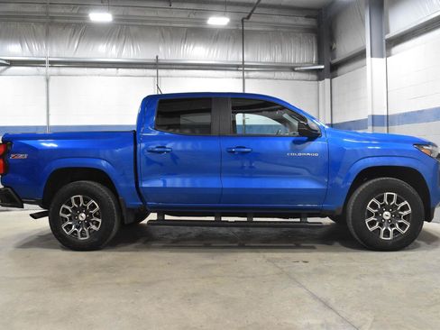 Used 2023 Chevrolet Colorado Z71 w/ Z71 Convenience Package 2 AWD/4WD image 27