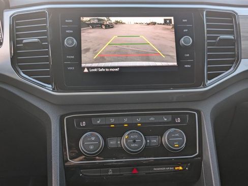 Used 2023 Volkswagen Atlas SEL image 14