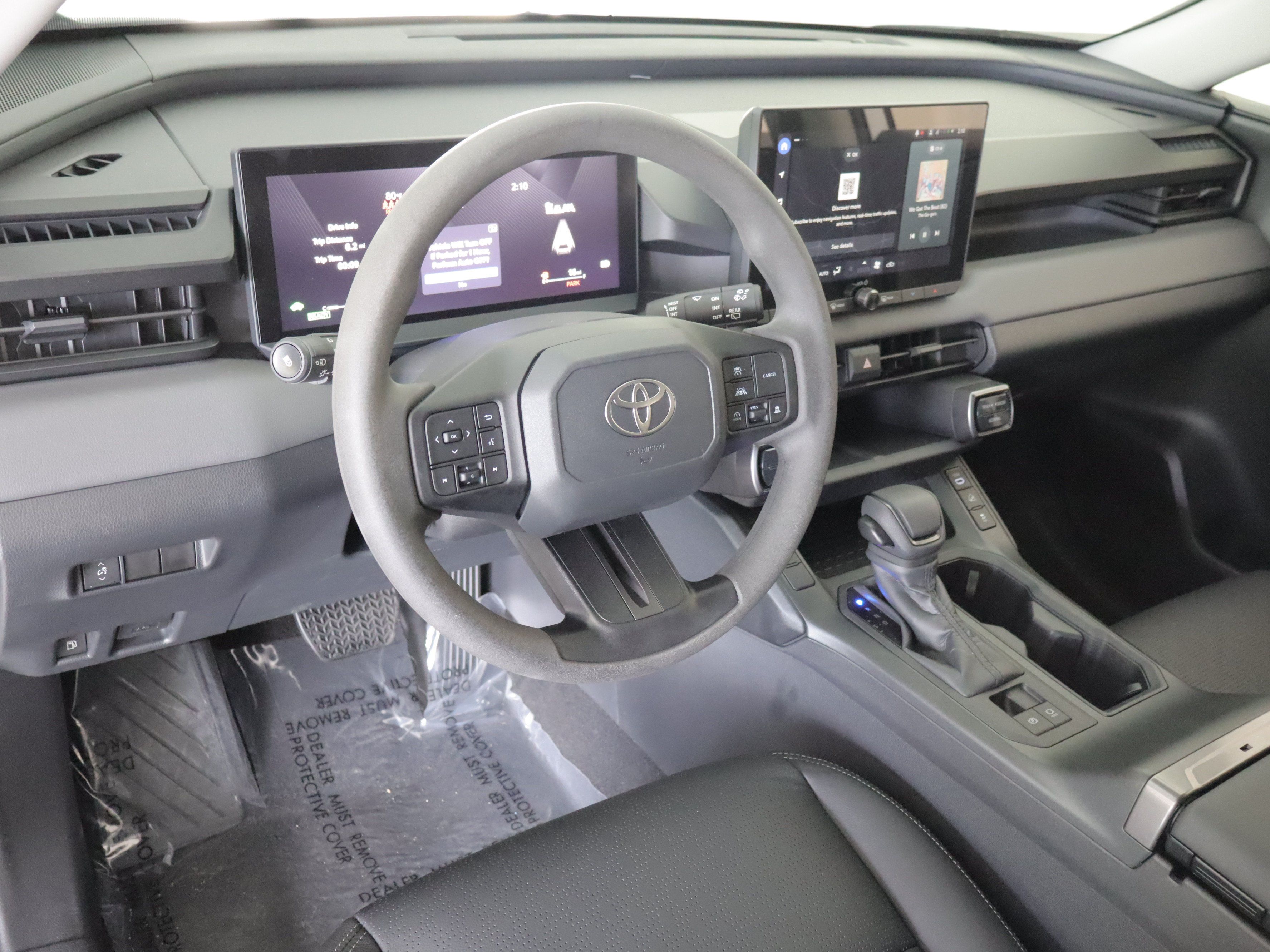 Used 2026 Toyota RAV4 LE AWD/4WD image 9