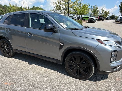 Used 2025 Mitsubishi Outlander Sport AWD image 5
