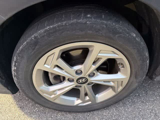 Used 2022 Hyundai Kona SEL AWD/4WD image 8