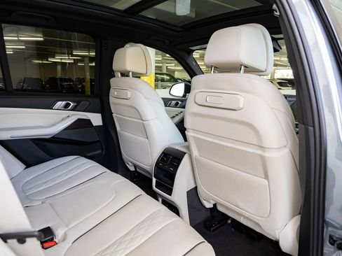 Certified 2024 BMW X5 sDrive40i w/ Premium Package RWD image 26