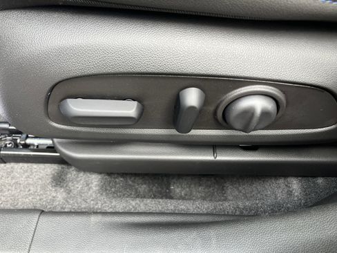 New 2026 Buick Envista Sport Touring image 18