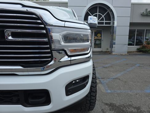 Used 2024 RAM 2500 Laramie w/ Safety Group AWD/4WD image 10