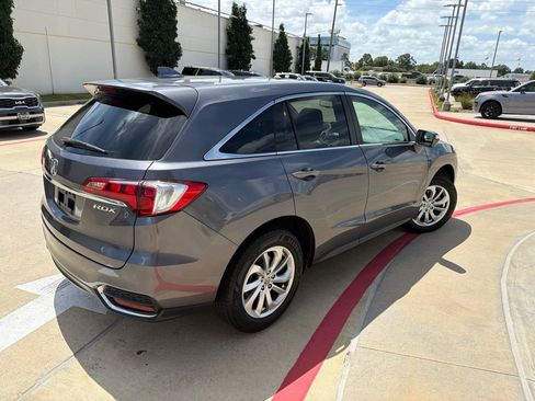 Used 2017 Acura RDX FWD w/ Technology Package image 3