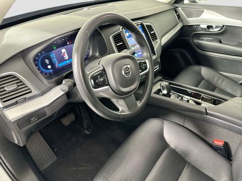 Certified 2024 Volvo XC90 B5 Core image 10