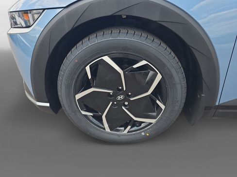 Certified 2024 Hyundai Ioniq 5 SEL AWD/4WD image 9