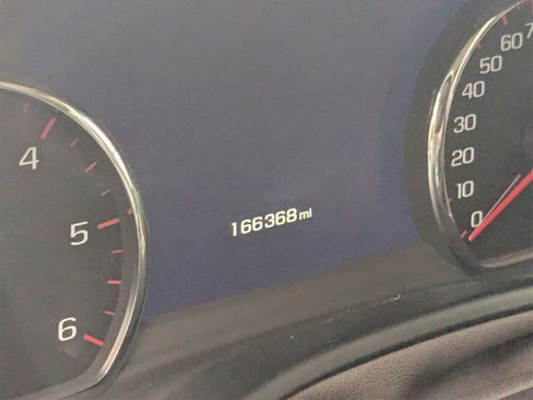 Used 2015 GMC Yukon XL Denali w/ Open Road Package image 9