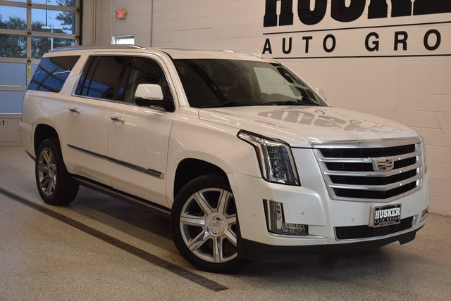 Used 2017 Cadillac Escalade ESV Premium Luxury AWD/4WD image 1