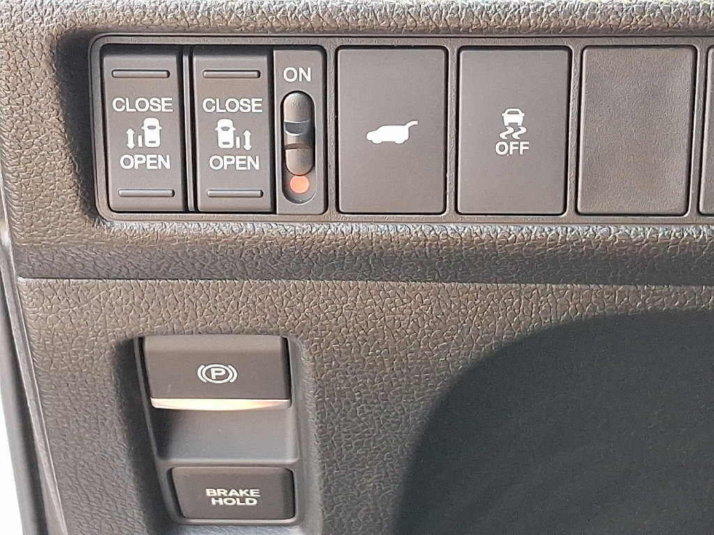 Used 2025 Honda Odyssey EX-L image 25