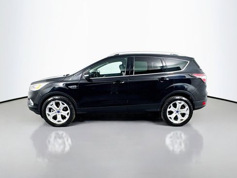 Used 2019 Ford Escape Titanium AWD/4WD image 2