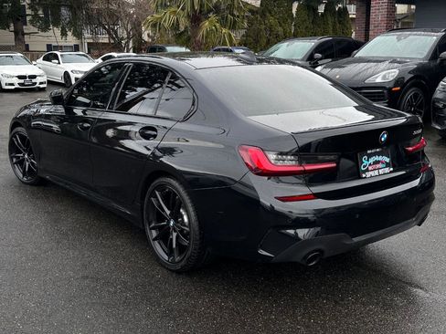 Used 2022 BMW 330i Sedan w/ M Sport Package image 5