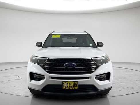 Used 2020 Ford Explorer XLT w/ Class III Trailer Tow Package AWD/4WD image 8