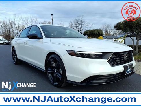 Used 2024 Honda Accord Sport image 1