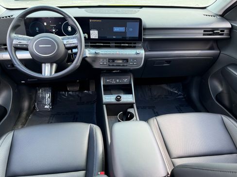Used 2024 Hyundai Kona Limited image 14