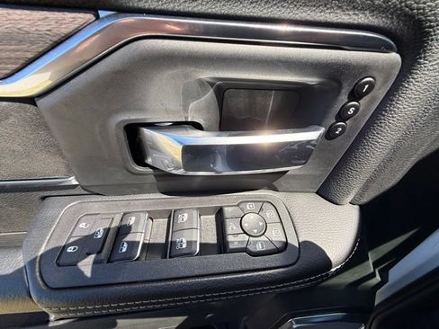 New 2026 RAM 3500 Laramie AWD/4WD image 15