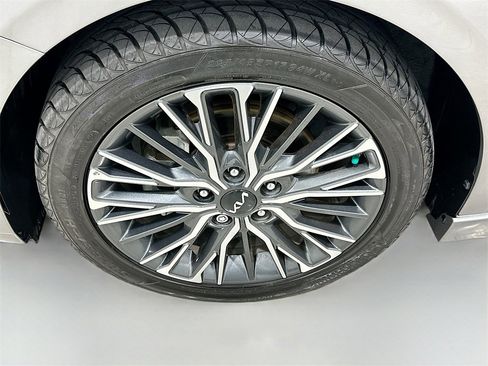 Used 2023 Kia Forte GT-Line w/ GT-Line Technology Package image 31