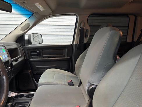 Used 2016 RAM 3500 Tradesman w/ Chrome Appearance Group image 21