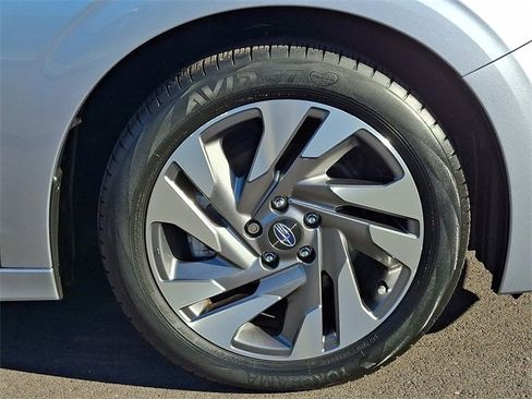 Used 2023 Subaru Legacy Limited image 9