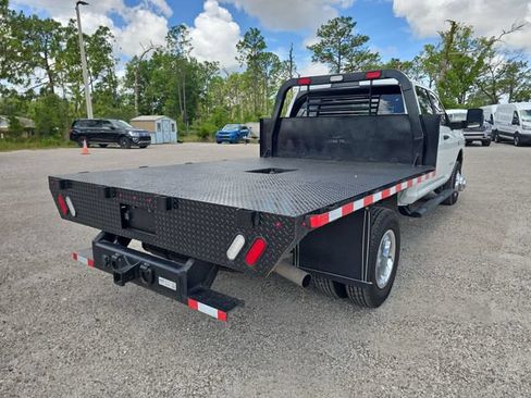 Used 2024 RAM 3500 SLT w/ Quick Order Package 2YG SLT AWD/4WD image 4