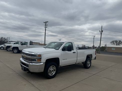 Used 2015 Chevrolet Silverado 2500 W/T w/ WT Fleet Convenience Package AWD/4WD image 3