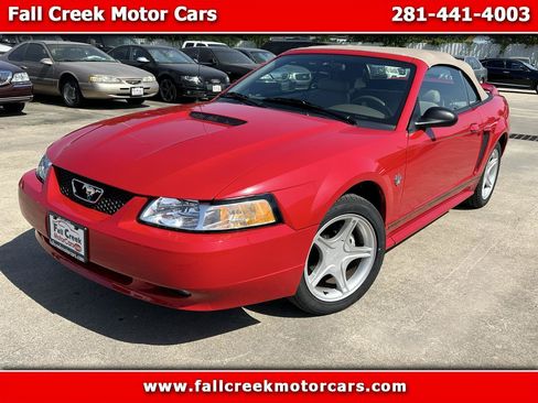 Used 1999 Ford Mustang GT RWD image 1