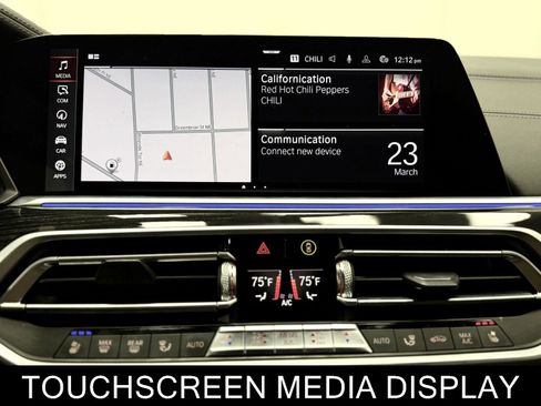 Used 2020 BMW X7 M50i w/ Dynamic Handling Package image 28