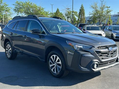 Certified 2024 Subaru Outback Premium AWD/4WD image 4