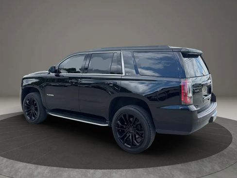Used 2018 GMC Yukon SLT AWD/4WD image 11