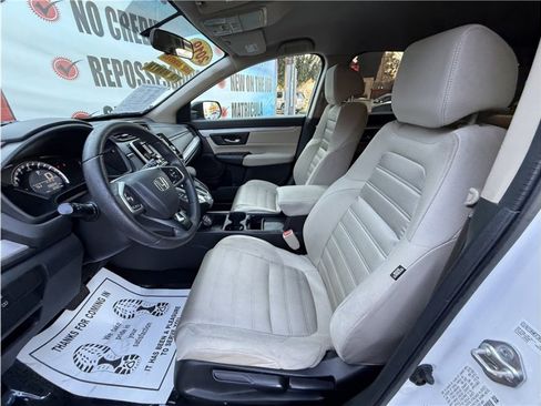Used 2019 Honda CR-V LX image 19