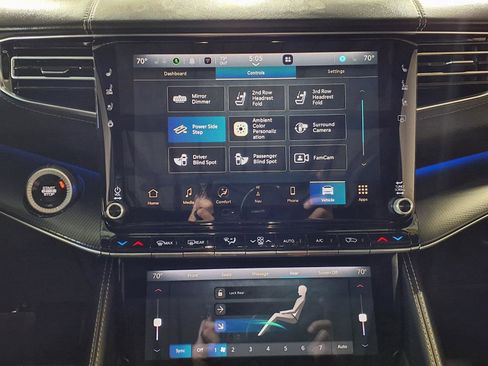 New 2026 Jeep Grand Wagoneer Summit AWD/4WD image 14