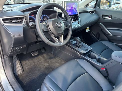 New 2026 Toyota Corolla Cross XLE image 12