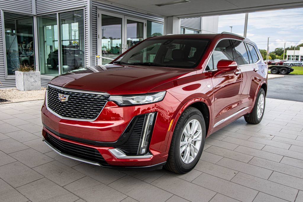 Used 2023 Cadillac XT6 Luxury FWD image 11