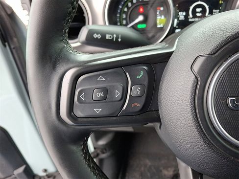 Used 2023 Jeep Wrangler Unlimited w/ Cold Weather Group image 20