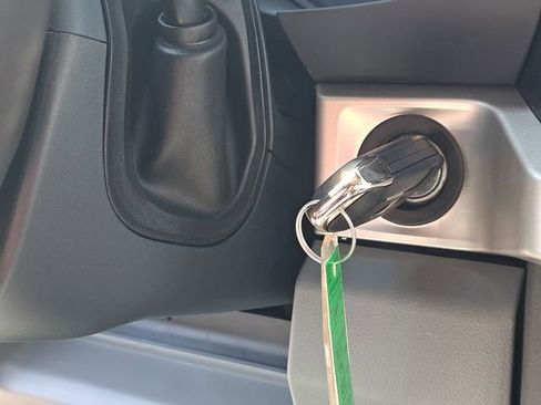 New 2025 Ford F350 XL w/ XL Chrome Package image 19